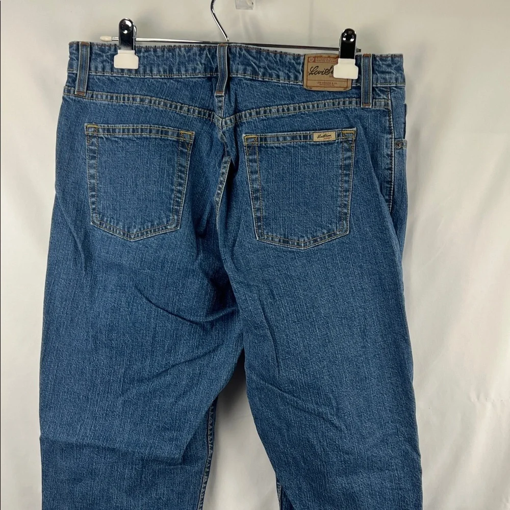 Levi - Women’s Jeans - Size 16 Short - Mid Rise - Straight